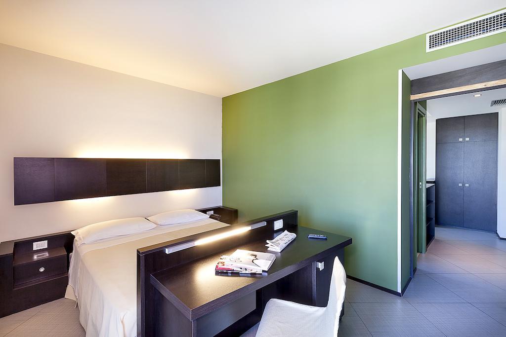 Hotel Lido Alba Adriatica Chambre photo